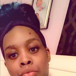 Meet your Posher, Kenyetta